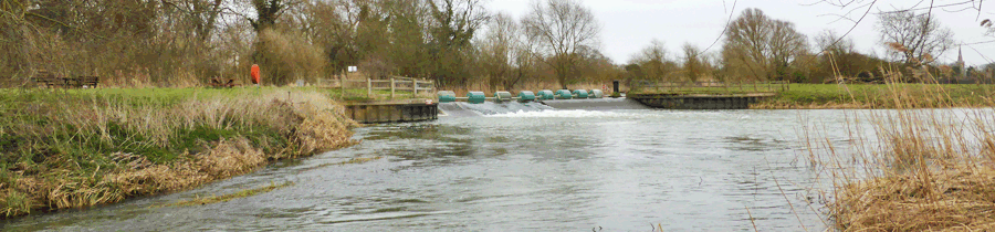 swimming pool weir